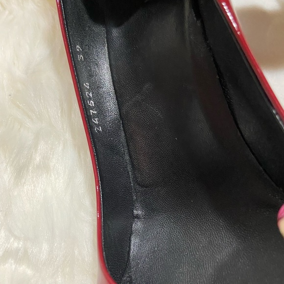 Authentic Gucci Patent Burgundy Pumps toooo Cuteee - Must have! - Picture 6 of 6